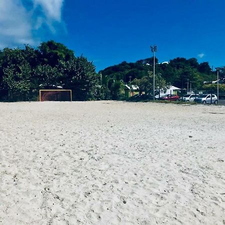 Appartement Au Bord De Mer Le Moule Εξωτερικό φωτογραφία